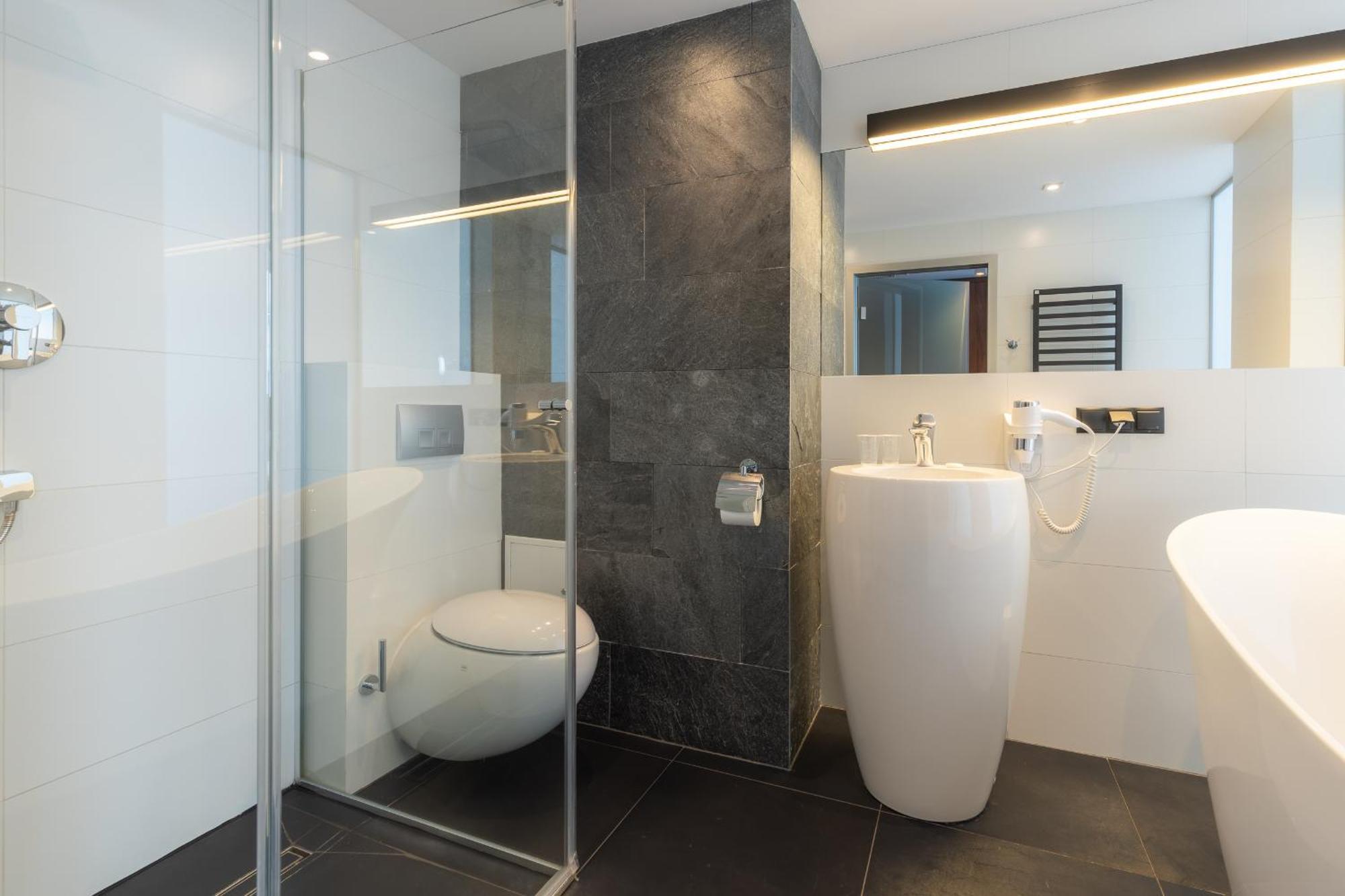 Terminal Hotel Wroclaw Ngoại thất bức ảnh