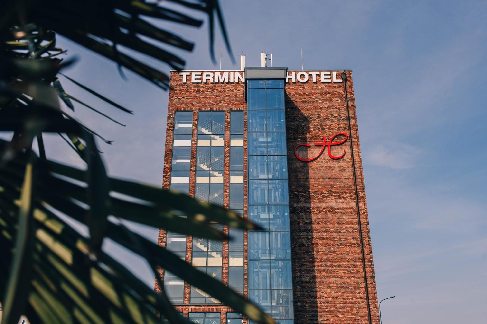Terminal Hotel Wroclaw Ngoại thất bức ảnh